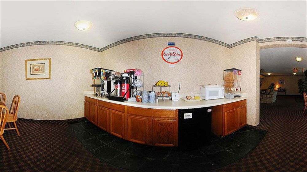 Howard Johnson By Wyndham Spartanburg Expo Center Buitenkant foto