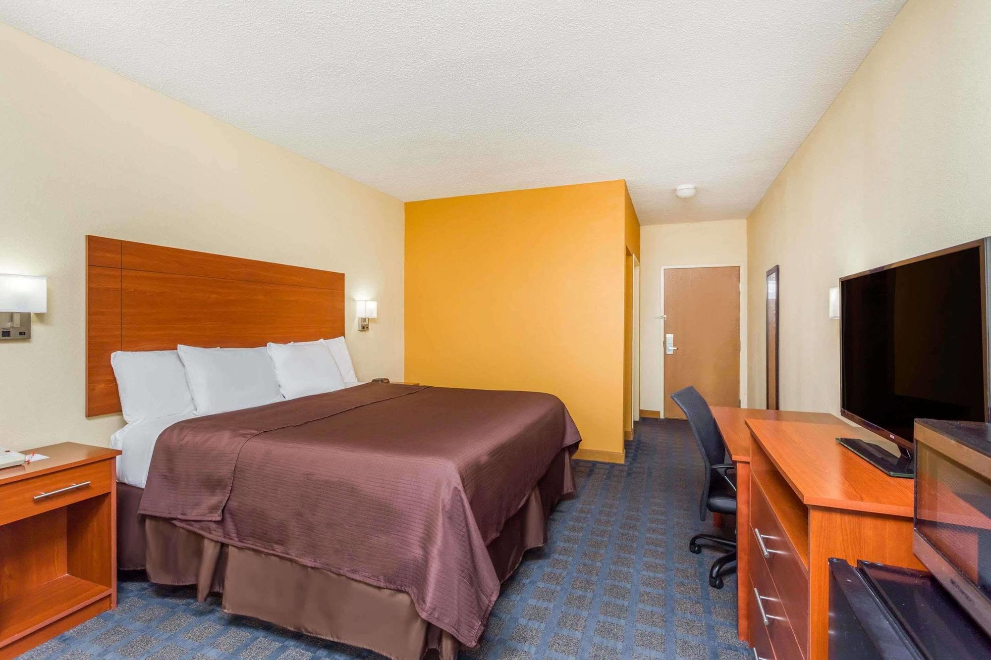 Howard Johnson By Wyndham Spartanburg Expo Center Buitenkant foto
